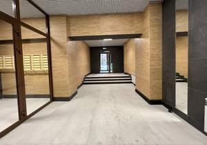 2-к квартира, вторичка, 57м2, 9/9 этаж