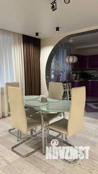 4-к квартира, вторичка, 140м2, 2/10 этаж