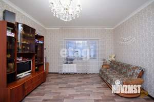 4-к квартира, вторичка, 143м2, 1/5 этаж