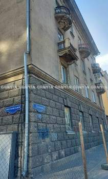 4-к квартира, вторичка, 108м2, 4/4 этаж