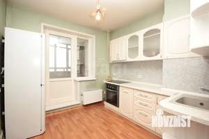 1-к квартира, вторичка, 38м2, 3/15 этаж