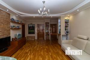 4-к квартира, вторичка, 82м2, 8/10 этаж