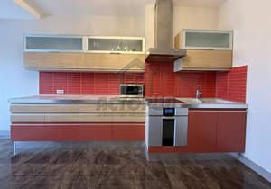 3-к квартира, вторичка, 102м2, 7/7 этаж