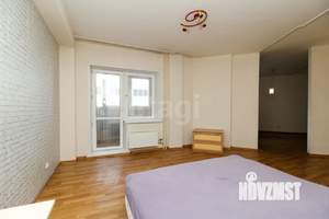 1-к квартира, вторичка, 77м2, 8/17 этаж