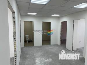 4-к квартира, вторичка, 100м2, 1/9 этаж